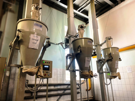 «Трусовский хлебозавод» обновил систему дозирования муки