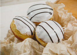 ПОНЧИК С ВАНИЛЬНОЙ ГЛАЗУРЬЮ