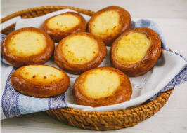 СВАТРУШКА С ТВОРОГОМ